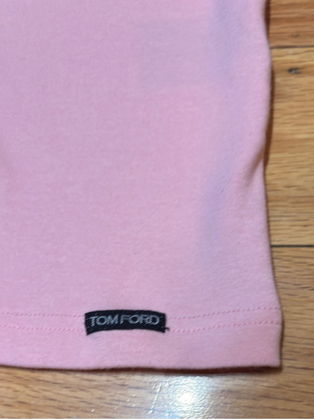 TOM FORD Pink V-Neck Short Sleeve Unisex T-Shirt - Cotton Blend - Logo - Size M - Picture 5 of 13
